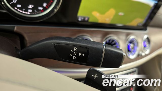 Mercedes-Benz E-Class E220d Exclusive