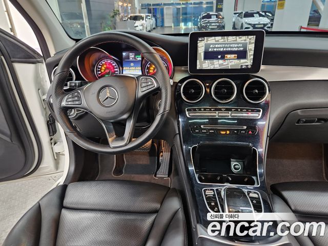 Mercedes-Benz GLC-Class GLC350e 4MATIC Premium