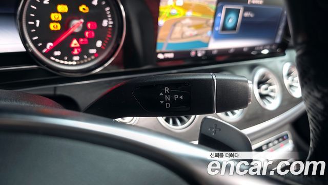 Mercedes-Benz E-Class E220d Cabriolet