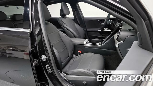 Mercedes-Benz C-Class C300 4MATIC Avantgarde