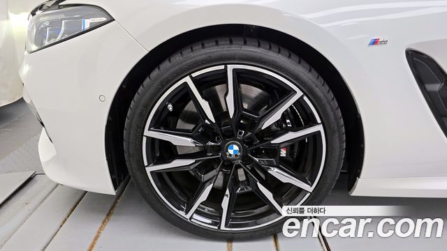 BMW 8-Series M850i xDrive Coupe