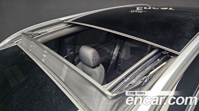 Mercedes-Benz GLB-Class GLB250 4MATIC