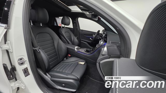 Mercedes-Benz GLC-Class GCL300 4MATIC Coupe