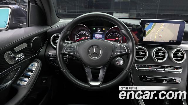Mercedes-Benz GLC-Class GLC220 d 4MATIC Premium