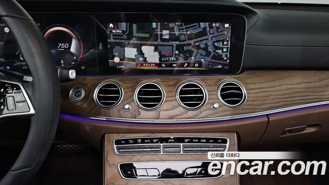 Mercedes-Benz E-Class E250 Exclusive