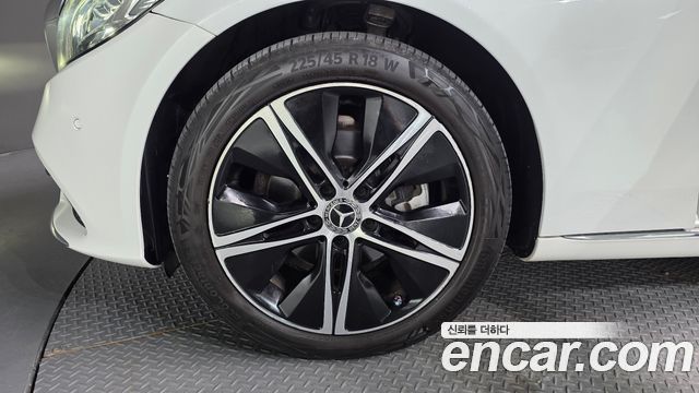 Mercedes-Benz C-Class C220 d 4MATIC Exclusive
