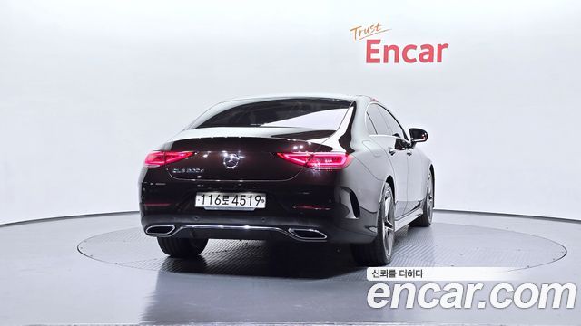 Mercedes-Benz CLS-Class CLS300d AMG Line