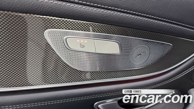 Mercedes-Benz CLS-Class CLS300d AMG Line