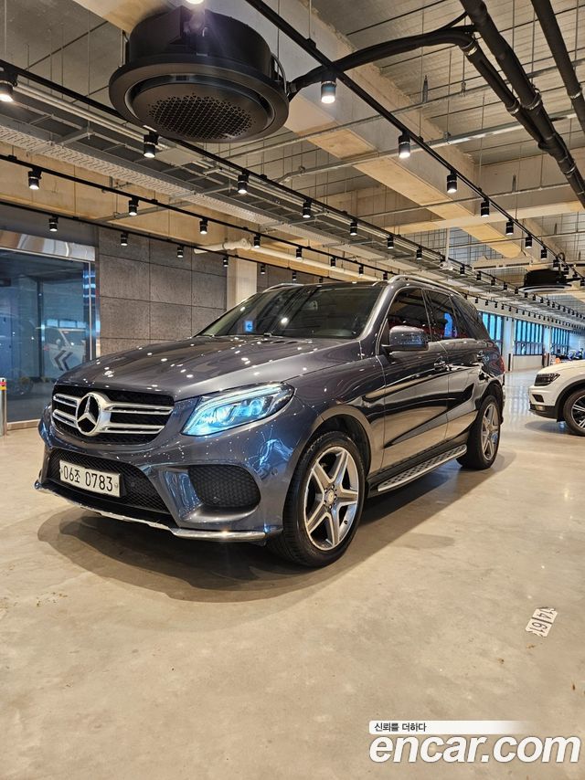 Mercedes-Benz GLE-Class GLE350 d 4MATIC
