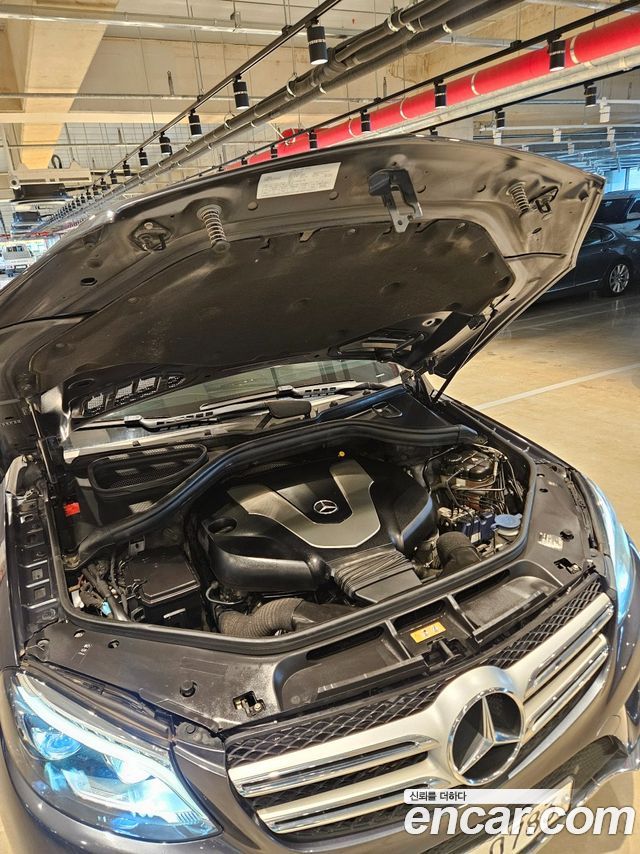 Mercedes-Benz GLE-Class GLE350 d 4MATIC