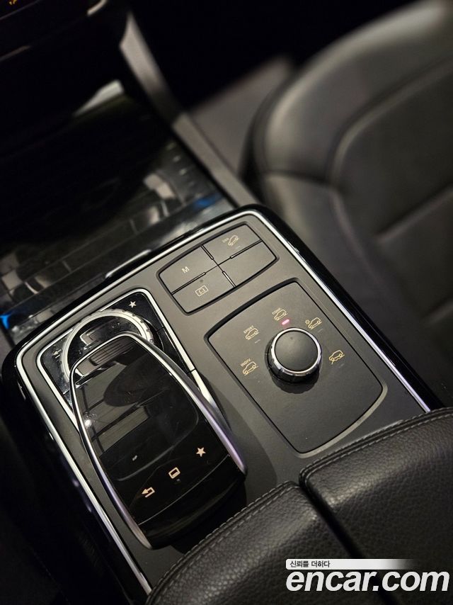 Mercedes-Benz GLE-Class GLE350 d 4MATIC