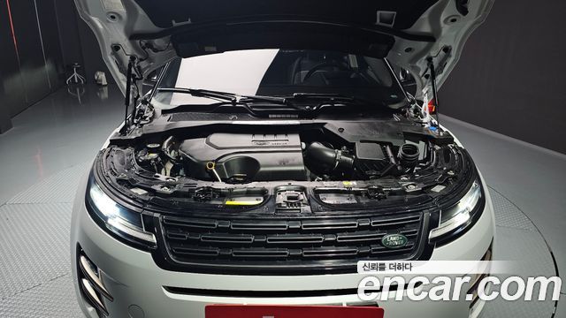 Land Rover Range Rover Evoque P250 Dynamic SE