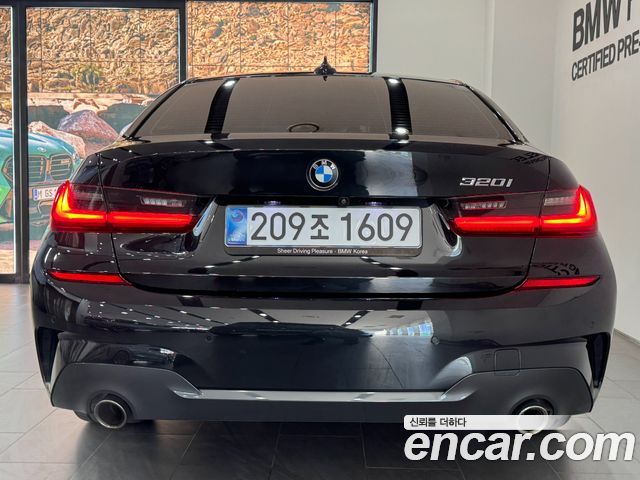 BMW 3-Series 320i M Sport