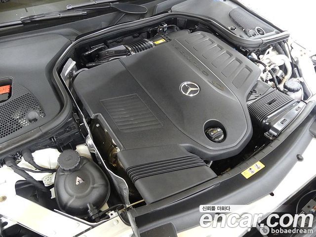 Mercedes-Benz E-Class E450 4MATIC Coupe