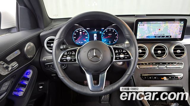 Mercedes-Benz GLC-Class GCL300 4MATIC Coupe