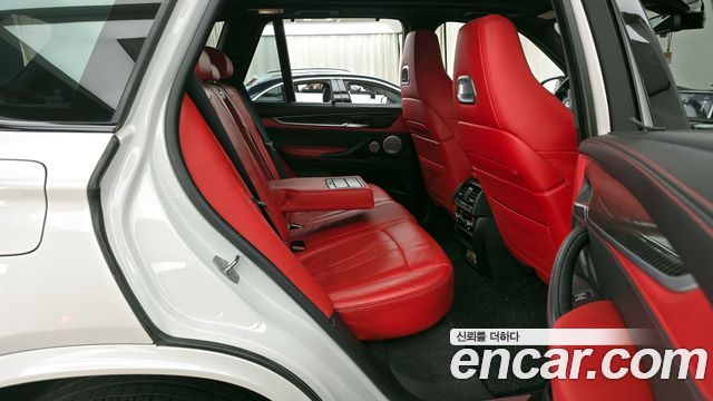BMW X5M 4.4