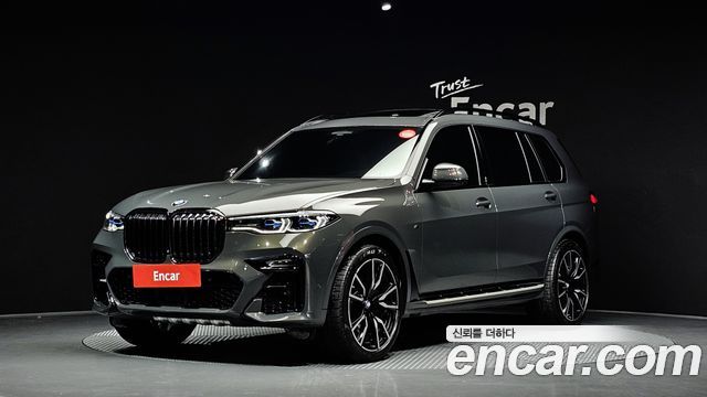 BMW X7 xDrive 40i M Sport Online Exclusive Edition 6 Seater