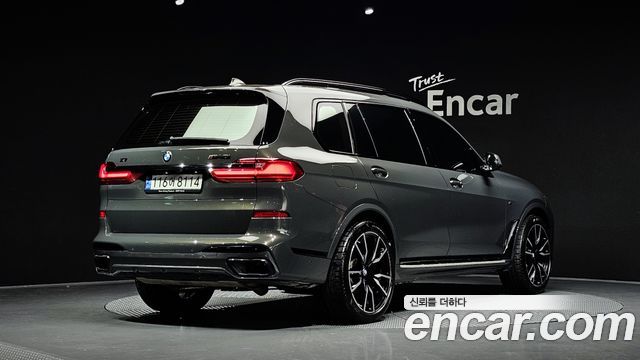 BMW X7 xDrive 40i M Sport Online Exclusive Edition 6 Seater