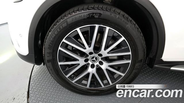 Mercedes-Benz GLC-Class GLC220 d 4MATIC