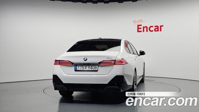 BMW 5-Series 520i M Sport