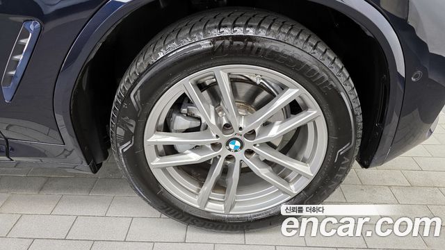 BMW X3 xDrive 20i M sports Online Exclusive Edition