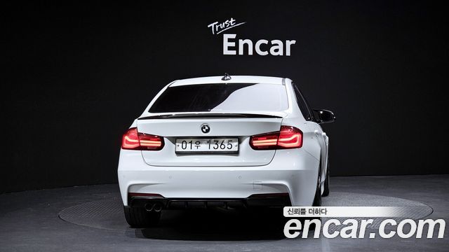 BMW 3-Series 320d M Sport Shadow