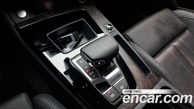 Audi Q5 45 TFSI Quattro Premium