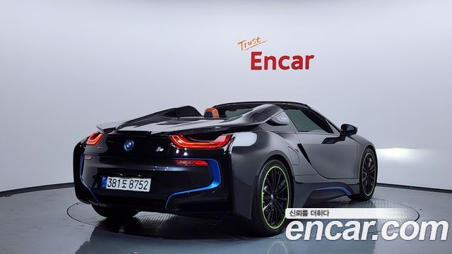 BMW i8 Roadster
