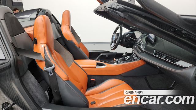 BMW i8 Roadster