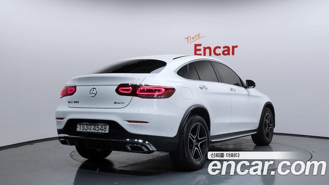 Mercedes-Benz GLC-Class GCL300 4MATIC Coupe