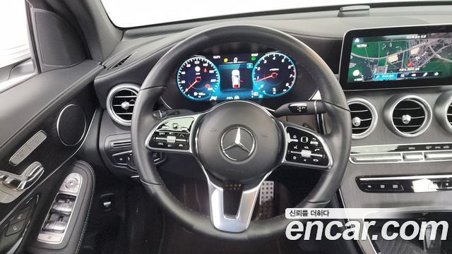 Mercedes-Benz GLC-Class GCL300 4MATIC Coupe