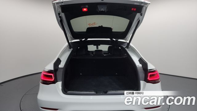 Mercedes-Benz GLC-Class GCL300 4MATIC Coupe