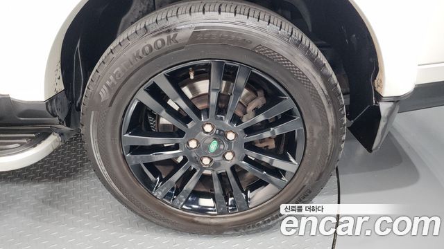 Land Rover Discovery 3.0 SDV6 HSE