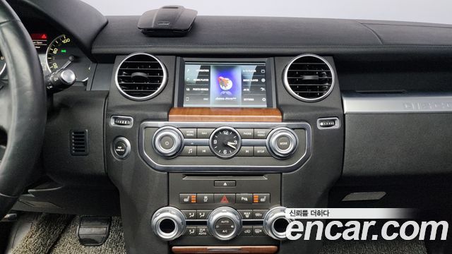 Land Rover Discovery 3.0 SDV6 HSE
