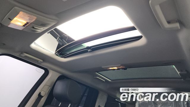 Land Rover Discovery 3.0 SDV6 HSE