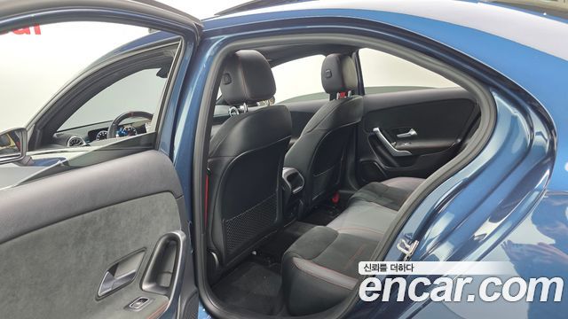 Mercedes-Benz A-Class AMG A35 4MATIC Sedan