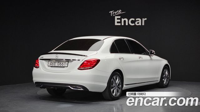 Mercedes-Benz C-Class C200 Avantgarde