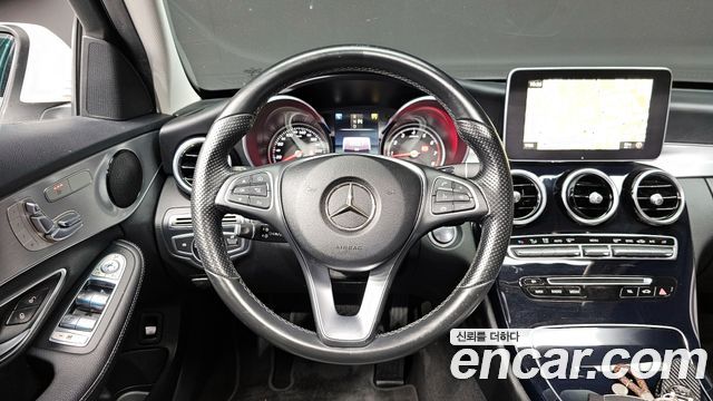 Mercedes-Benz C-Class C200 Avantgarde