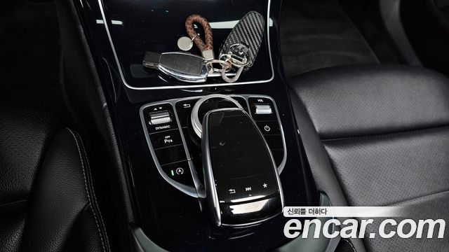 Mercedes-Benz C-Class C200 Avantgarde