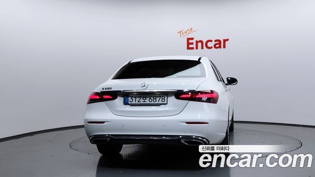 Mercedes-Benz E-Class E250 Exclusive