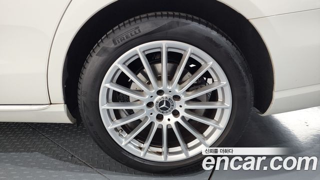 Mercedes-Benz E-Class E250 Exclusive