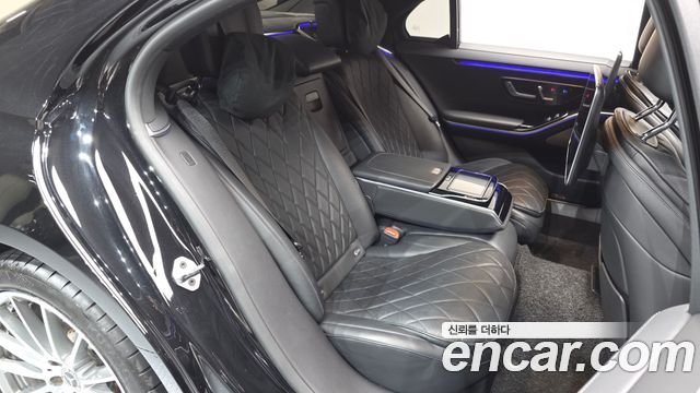 Mercedes-Benz S-Class S500L 4MATIC