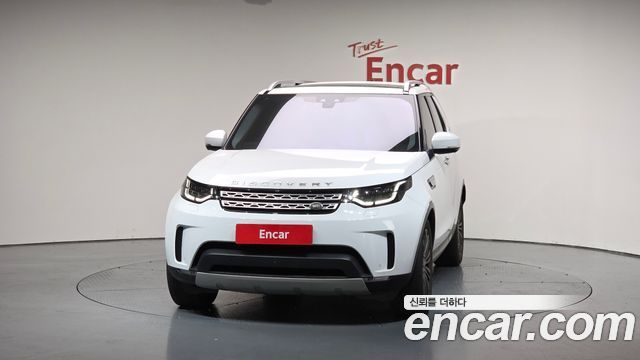 Land Rover Discovery 3.0 TD6 HSE Luxury