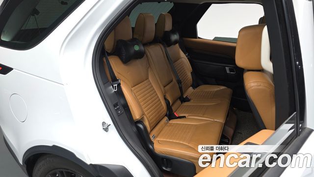 Land Rover Discovery 3.0 TD6 HSE Luxury