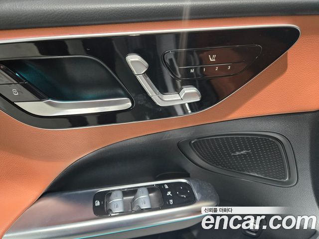 Mercedes-Benz C-Class C300 4MATIC Avantgarde