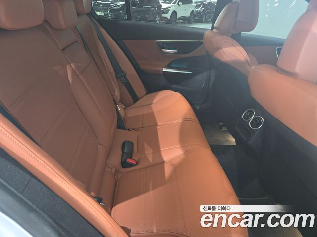 Mercedes-Benz C-Class C300 4MATIC Avantgarde