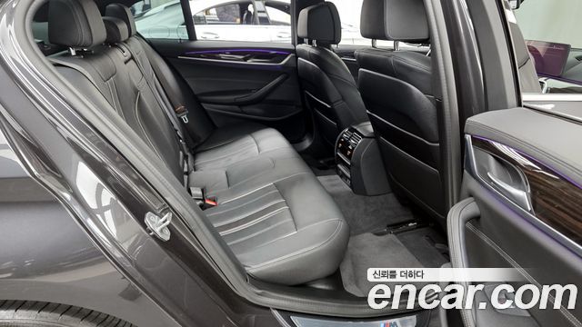 BMW 5-Series 520i M Sport