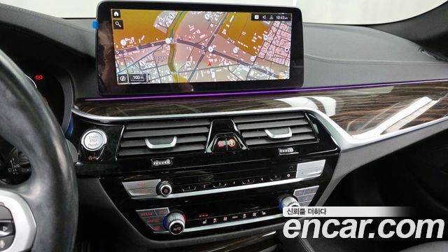 BMW 5-Series 520i M Sport