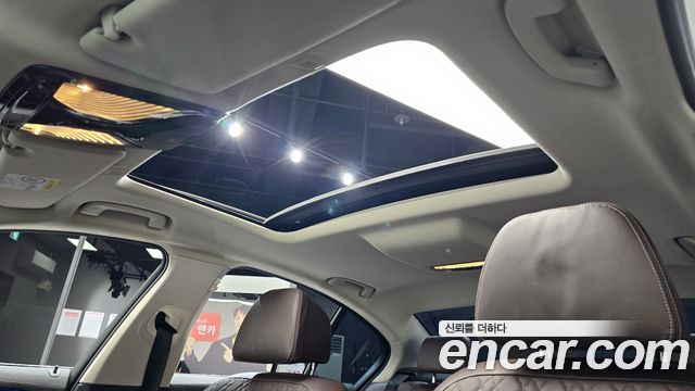BMW 5-Series 530i xDrive Luxury