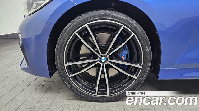 BMW 3-Series 330i M Sport